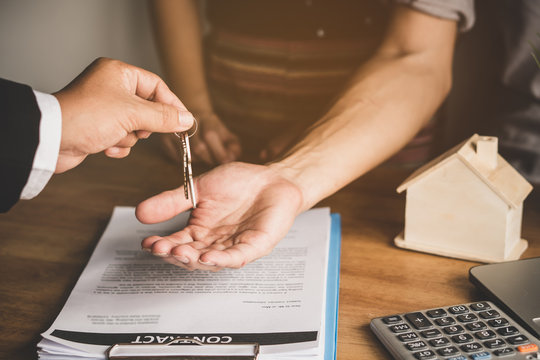 اجاره دادن ملک توسط مستاجر